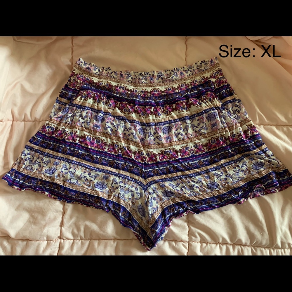 Xhilaration fabric shorts